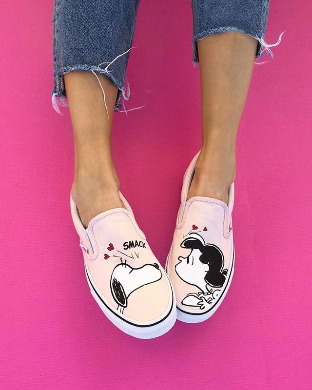 pink snoopy vans