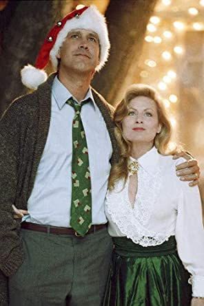 Beverly D'Angelo and Chevy Chase in National Lampoon's Christmas