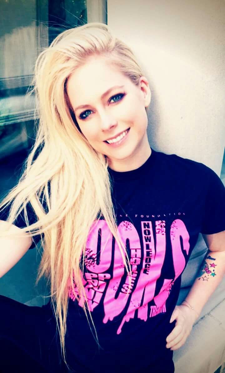 Is a cute Avril nudes (94 foto and video), Tits, Bikini, Selfie, legs 2015 Is a cute Avril naked (23 photo), Tits, Sideboobs, Selfie, swimsuit 2020