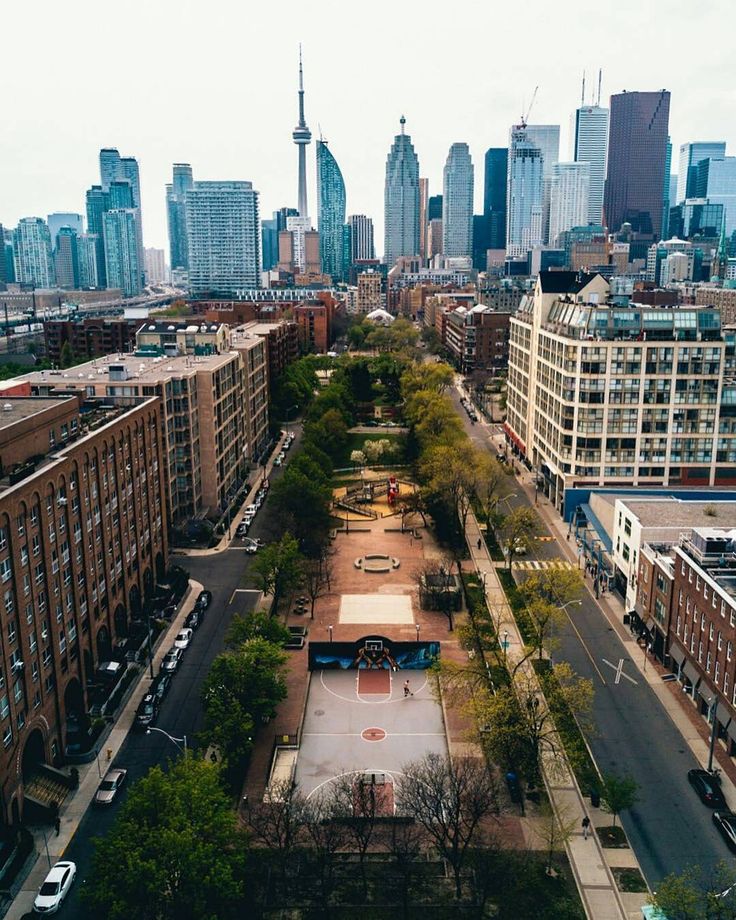 Pin på TORONTO IN PHOTOGRAPHS Pin på TORONTO IN PHOTOGRAPHS