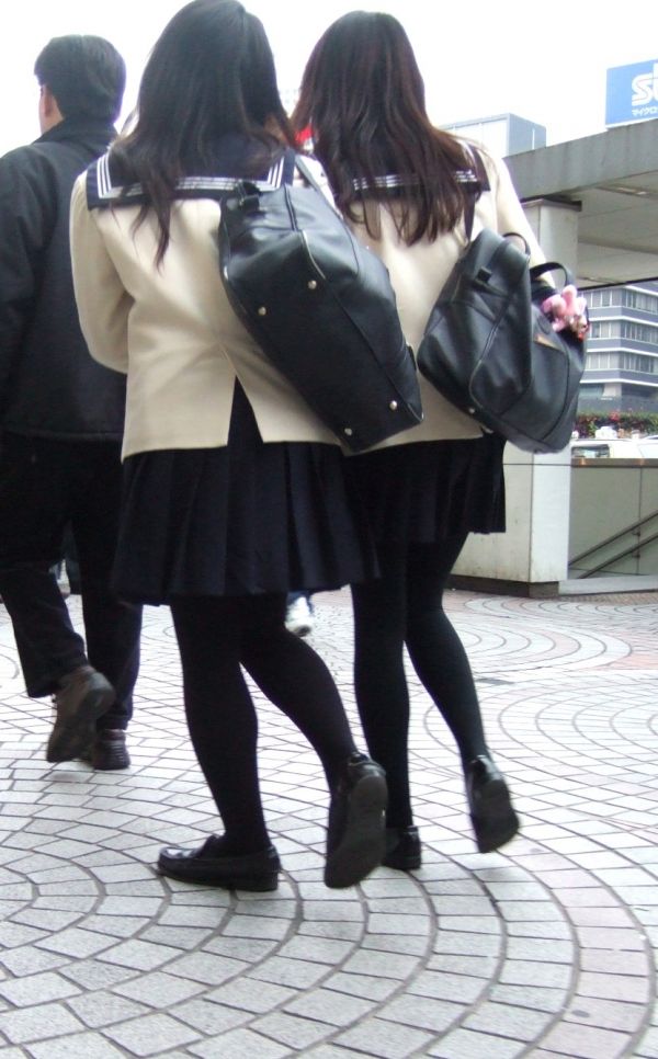 ピチピチした太ももがもっとエロくなる女子高生のパンスト画像 0 X 1336 Fashion Mini Skirts Leather Jacket ピチピチした太ももがもっとエロくなる女子高生のパンスト画像 0 X 1336 Fashion Mini Skirts Leather Jacket