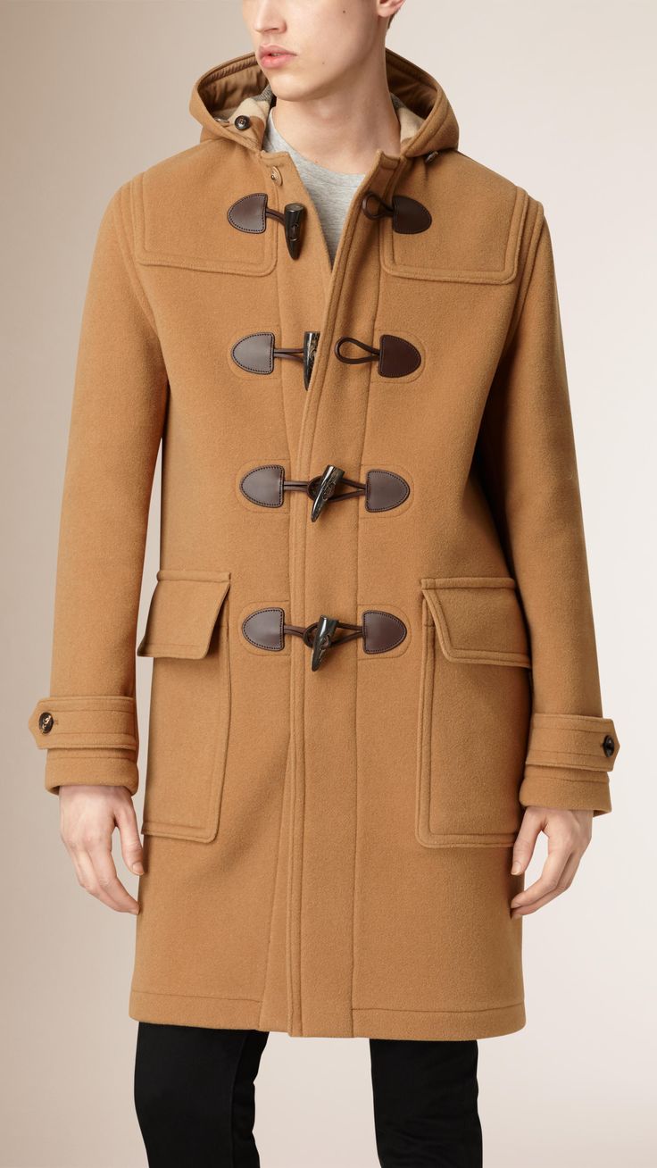 Oliver Spencer The Classic Duffle Coat is £ and available in a variety of colours. Moncler A classic Italian outerwear brand founded in , it’s safe to say Moncler know a thing or two about making quality coats.