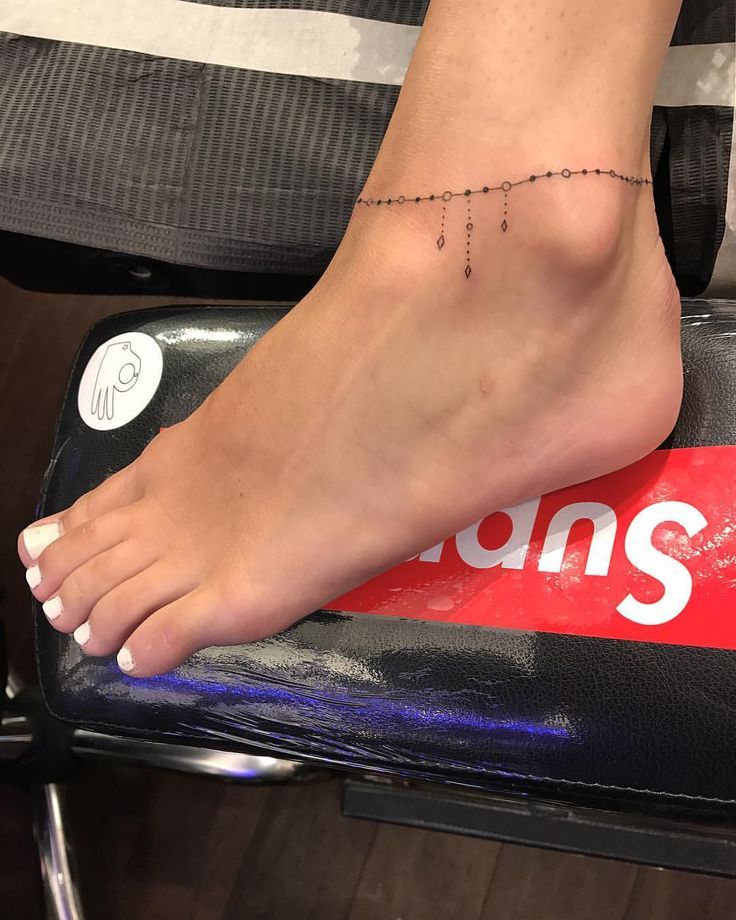 Fußkettchen tattoo motive