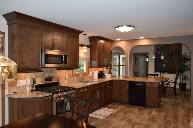 Wentzel Kitchen Cabinets Shaker Style Maple Renovation Maple Cabinets Kitchen Renovation, Waypoint Kitchen Cabinet Ratings