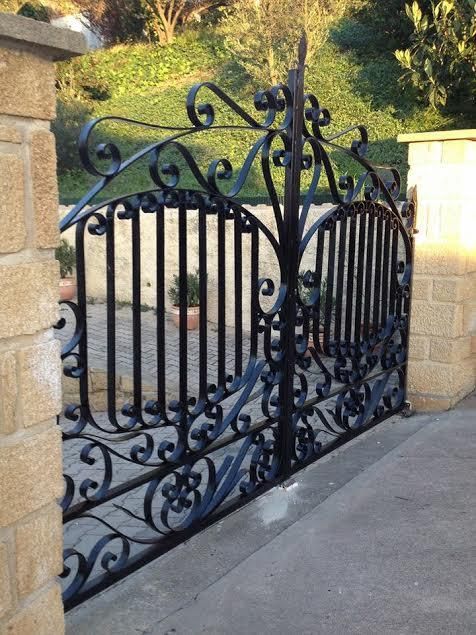147 best Portail fer forgé images on Pinterest Driveway gate - portail de maison en fer 147 best Portail fer forgé images on Pinterest Driveway gate - portail de maison en fer