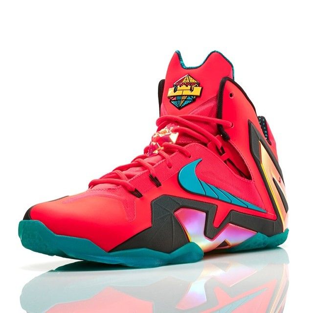 Nike LeBron 11 Elite Hero