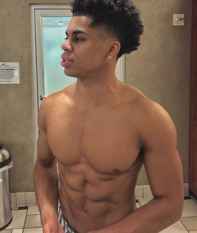Light skin boys naked Light skin boys naked