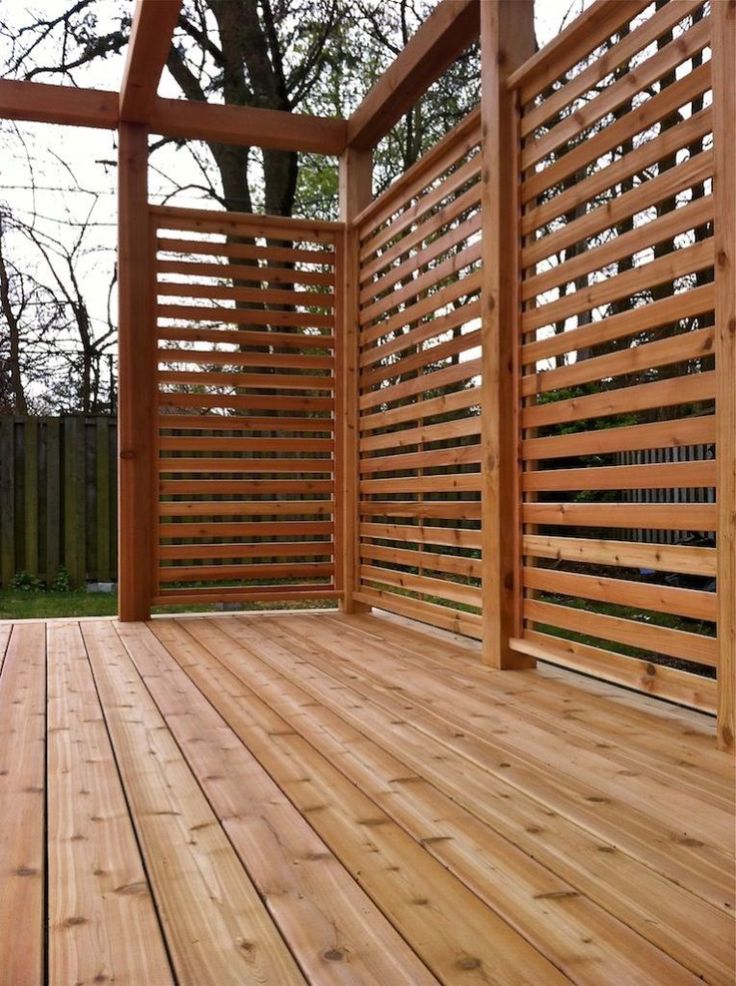 cedar stained horizontal privacy screen | Privacy screen 