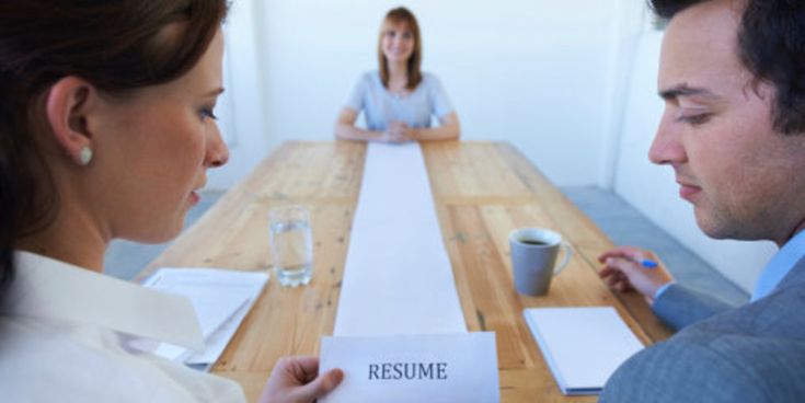 Does anyone honestly like writing resumes? The general consensus with everyone I've ever talked to is a definitive no. I've been working at the same company for a few years now, and it's been a great experience, but I'm ready for a change and to see how I can advance my role with a new company. The ...