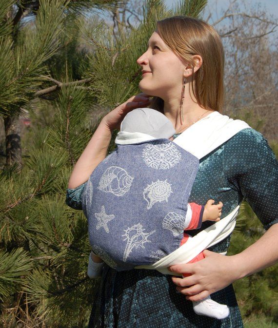 Mei tai asian baby carrier
