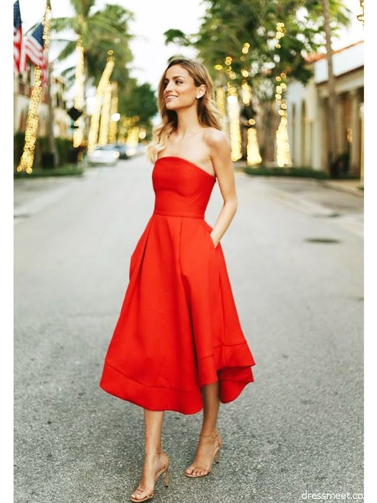 Great Classic Red Homecoming Dresses,Strapless Tea Length Sleeveless Prom Dress · Sof…