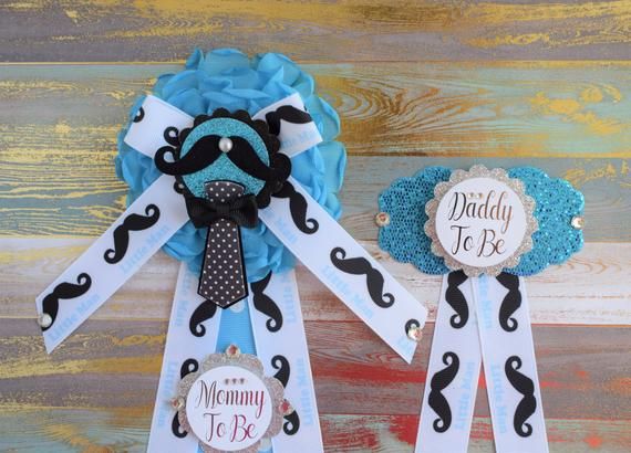 Baby shower mommy and daddy to be mustache corsage set