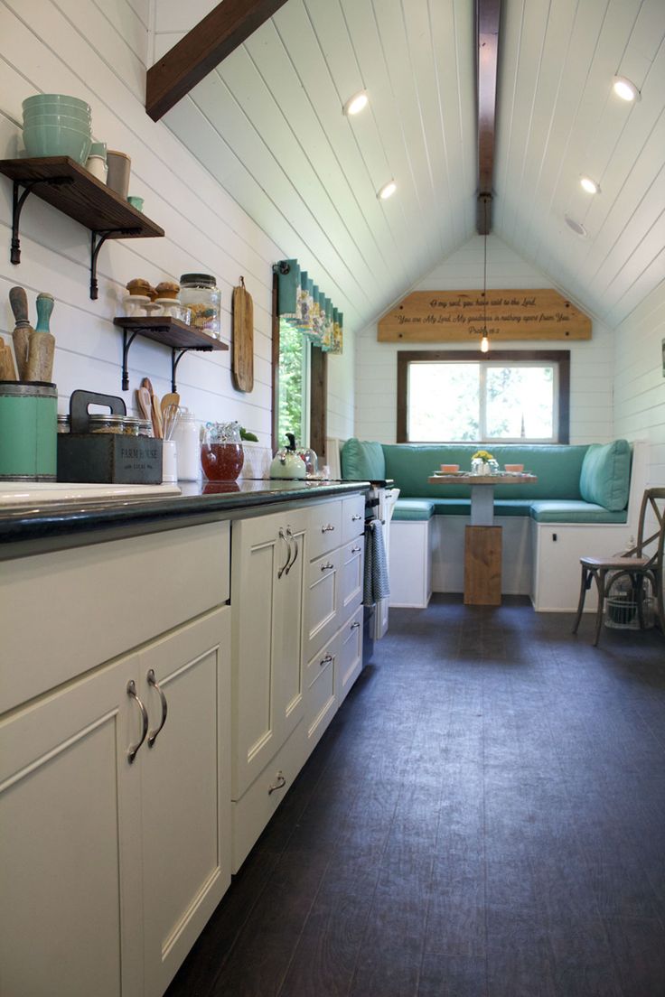 Southern Charm by Tiny Heirloom