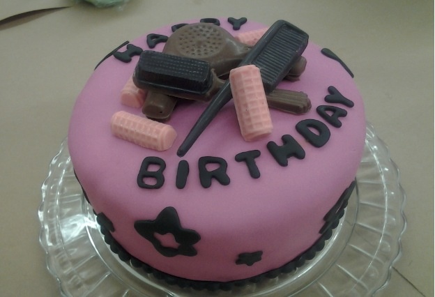 9 Best Hairdresser Theme Images On Pinterest Hair Stylist Cake Hairdresser Birthday Cake Fondant With Candy Molds