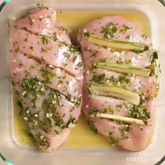 Un Millon De Receta Mundial On Instagram Regálame Un Hola O Gracias Para Saber Q Pechuga De Pollo Al Horno Pechugas De Pollo Rellenas Pechuga De Pollo