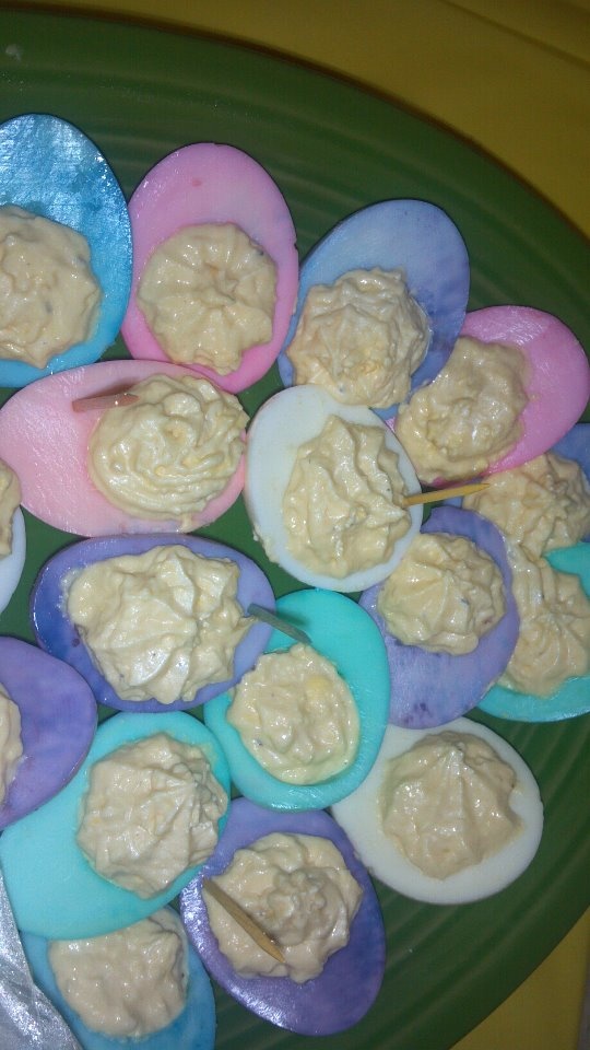 Peeled the eggs, removed the yolk, colored the white food color. | Food
