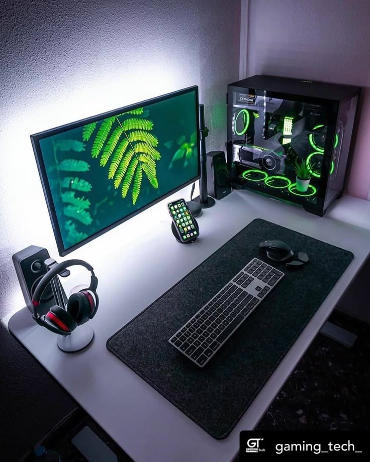 Super Awesome Workspaces & Setups 21 - Graphic Design Inspiration Case di design