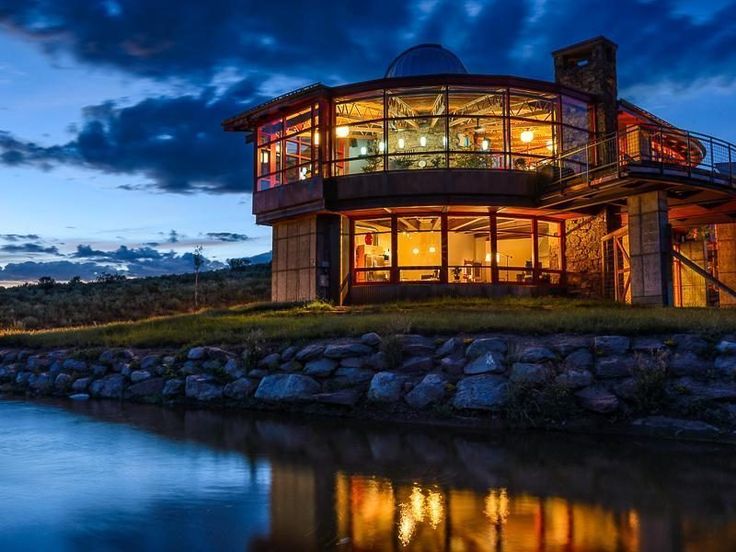 Best house for mercury