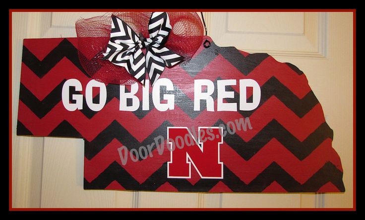 nebraska door hanger decoration by doordoodlesdecor on diy christmas door hanger