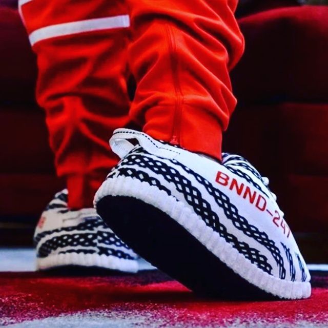 yeezy zebra slippers