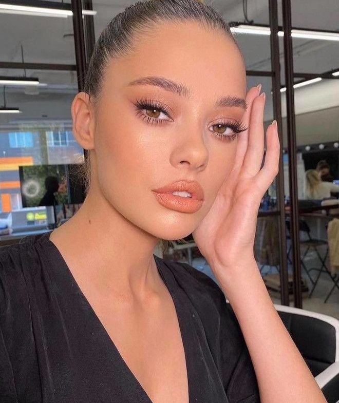 Pin on Makeup Inspo