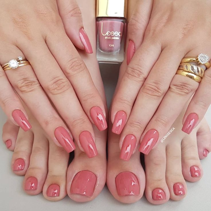 50 Beautiful Nail Design Ideas You Should Try Today #nailart #naildesigns #naila…