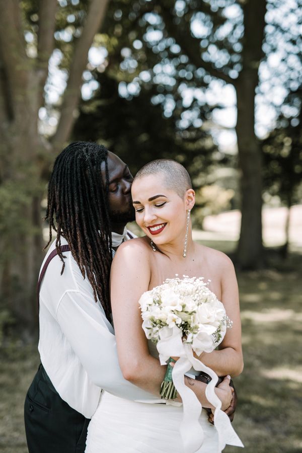 { A BEAUTIFULLY ROMANTIC LONDON WEDDING WITH A BRIDE WITH A SHAVED HEAD