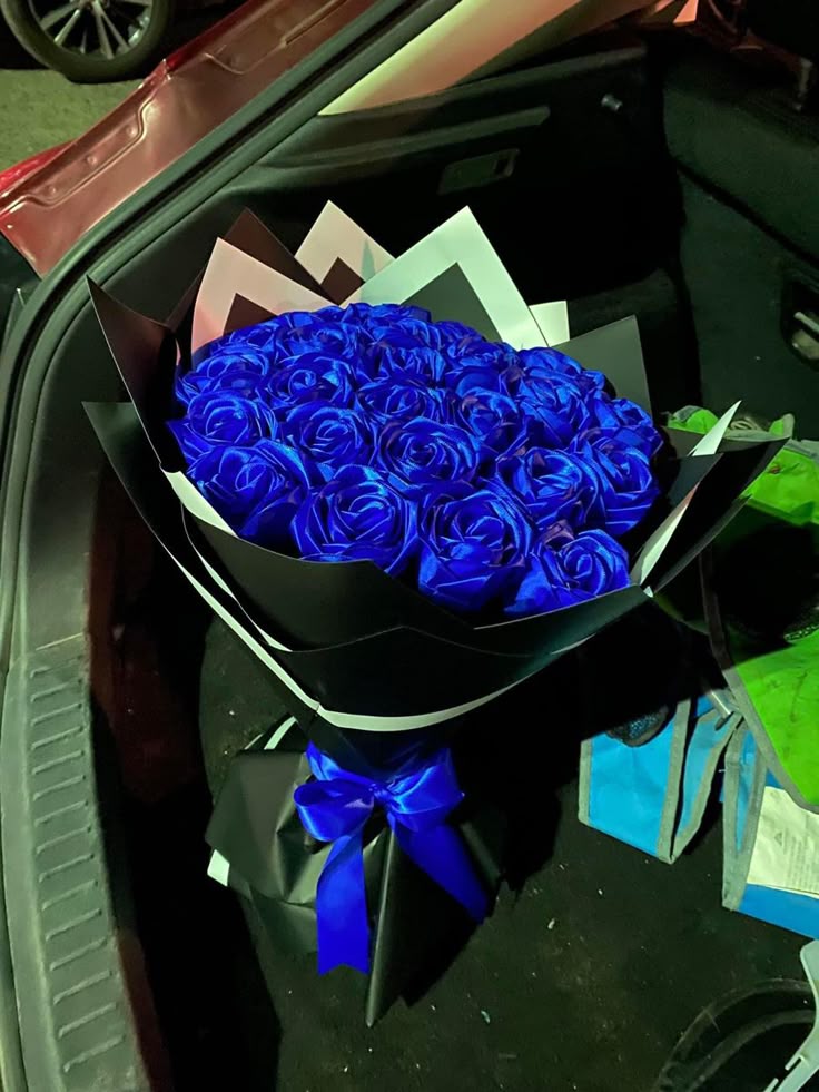 Rosas Eternas Azules Ramo De Rosa Azul Ramo De Rosas Ramo Azul 1f849b265b6c913a7370600f958f3f90