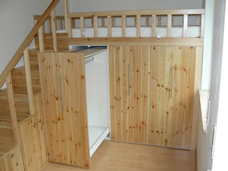 Die besten 25+ Hochbett mit schrank Ideen auf Pinterest Ikea - schlafzimmer podest Die besten 25+ Hochbett mit schrank Ideen auf Pinterest Ikea - schlafzimmer podest