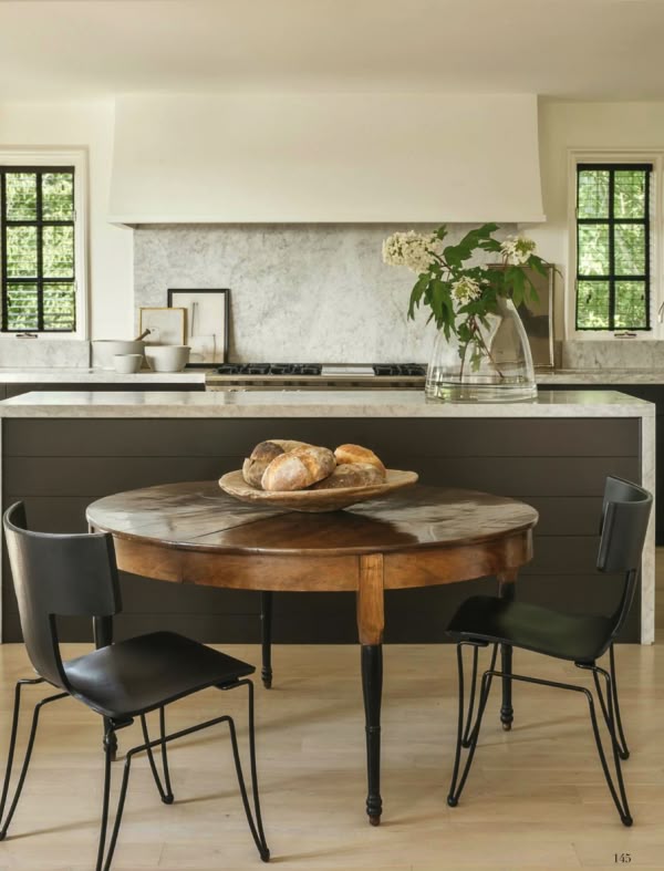 Round Dining Room Table Decor best 25+ round kitchen tables ideas on pinterest | round dining Round Dining Room Table Decor best 25+ round kitchen tables ideas on pinterest | round dining