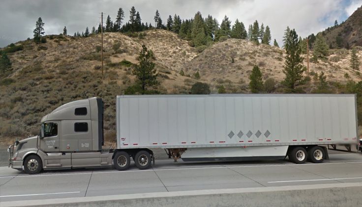 Volvo Sleeper w box trailer - 202fc8b568b9eb07e8debe8b4697674c
