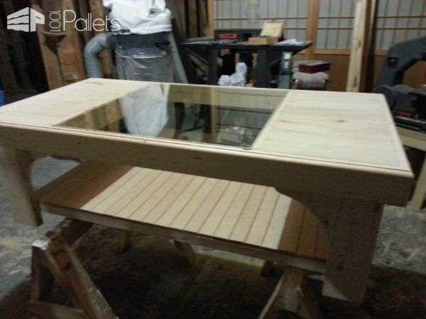 Furniture Made From Pallets Plans 26 best pallet coffee table plans images on pinterest | pallet Furniture Made From Pallets Plans 26 best pallet coffee table plans images on pinterest | pallet