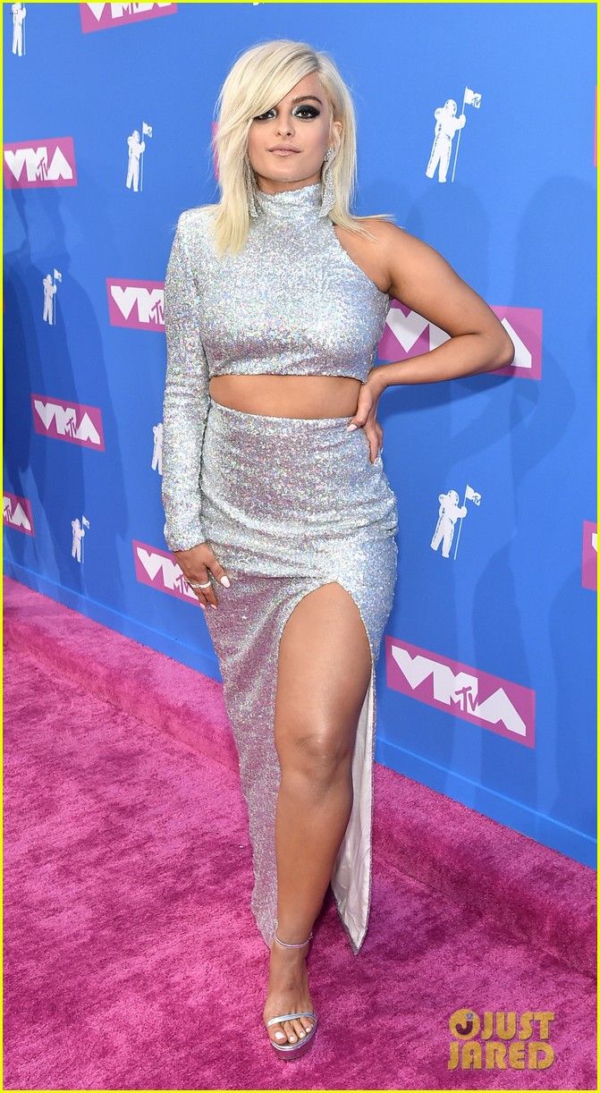 Bebe Rexha At The Mtv Vmas 18 Bebe Bebe Rexha Bebe Rexa Bebe Rexha At The Mtv Vmas 18 Bebe Bebe Rexha Bebe Rexa