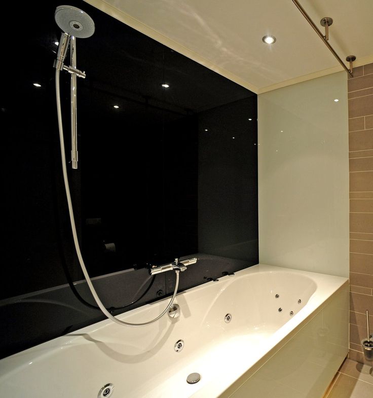 7 beste afbeeldingen van Glazen wanden in badkamers - Wc ...
