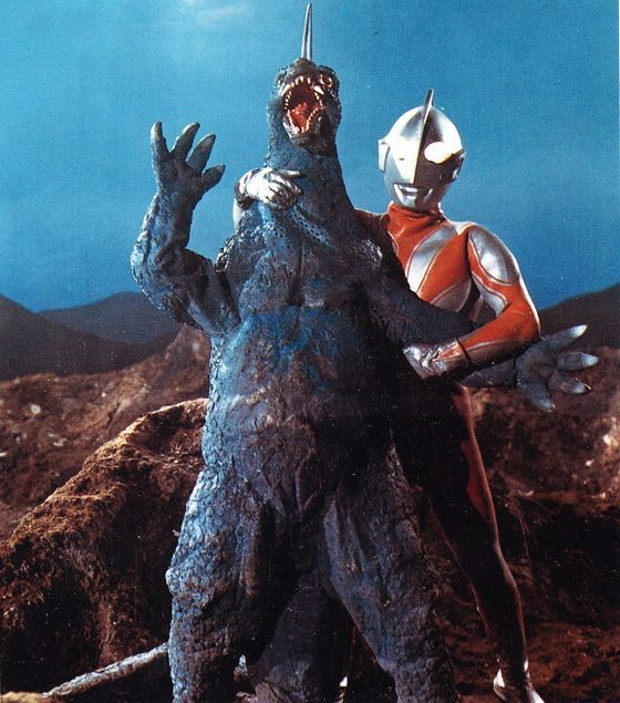 サービス終了のお知らせ 帰ってきたウルトラマン 怪獣 ウルトラマン イラスト