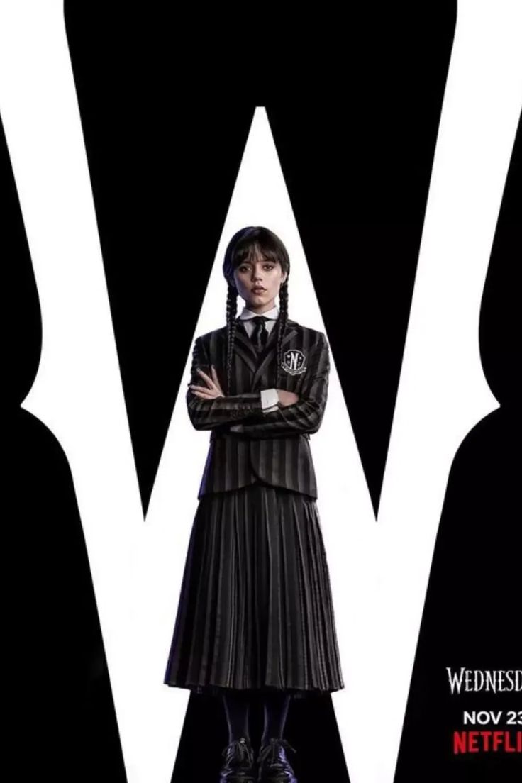 Fondos de Pantalla de Merlina Addams | Addams family tv show, Wednesday