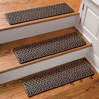 16 Best Carpet Stair Treads Images On Pinterest Stairs Stairways Thimbleberries Stair Treads Carpet Tilescarpet