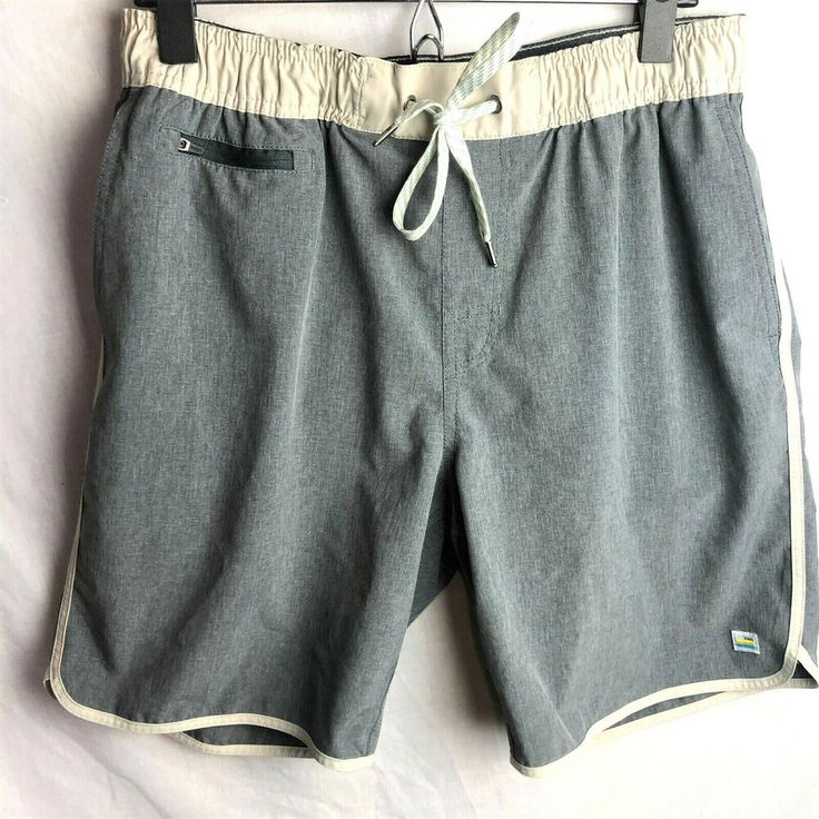 Vuori Board Shorts Mens Large Swim Trunk Beach Performance