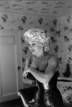Apologise, Marilyn monroe nue voir sexe image Phrase simply Marilyn monroe nue voir sexe image are absolutely