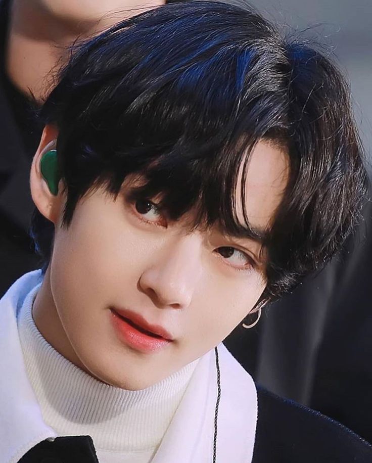 BTS TAEHYUNG 뷔🐯 on Instagram: “; 💗Comment ‘ tae ‘ letter by letter!! ️