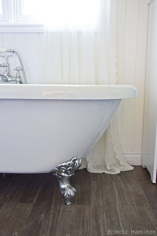 Die besten 25+ Badewanne mit löwenfüßen badezimmer Ideen auf - fliesen küche wand Die besten 25+ Badewanne mit löwenfüßen badezimmer Ideen auf - fliesen küche wand