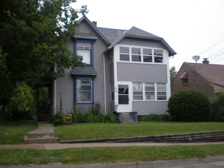 2320 11th Ave Rockford, IL duplex for sale. 57,000. View our listings