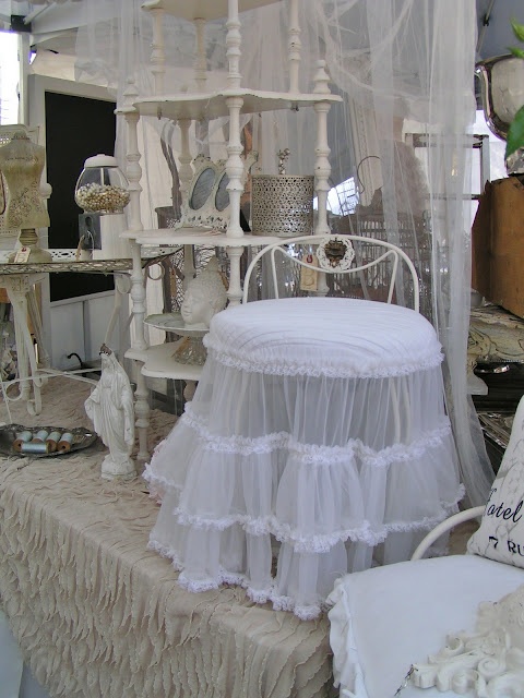41 best Shabby Chic Stools images on Pinterest | Shabby chic decor ... 41 best Shabby Chic Stools images on Pinterest | Shabby chic decor ...