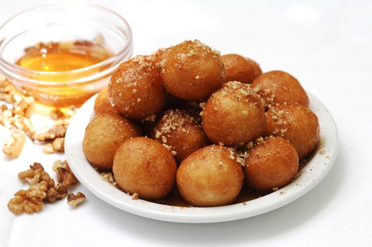 Loukoumades Greek Honey Dumplings My Sinful Treat When Visiting My Family In Greece Drool Dessert Grec Nourriture Grecque Alimentation Loukoumades Greek Honey Dumplings My Sinful Treat When Visiting My Family In Greece Drool Dessert Grec Nourriture Grecque Alimentation