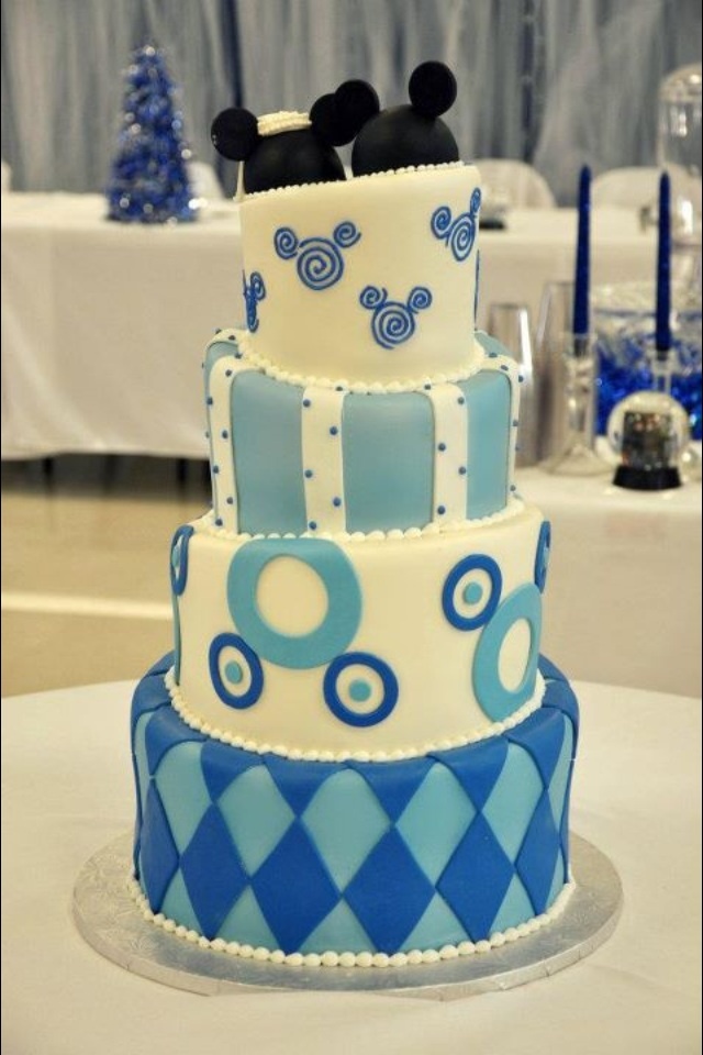 Minnie And Mickey Wedding Cake Minnie And Mickey Wedding Cake