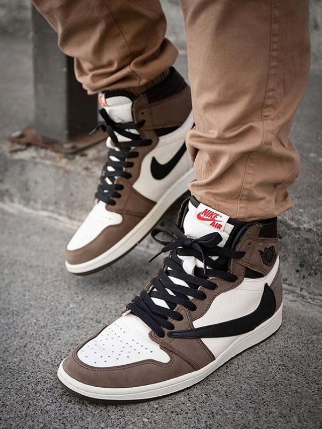 Épinglé sur Air Jordan 1 sneakers Épinglé sur Air Jordan 1 sneakers