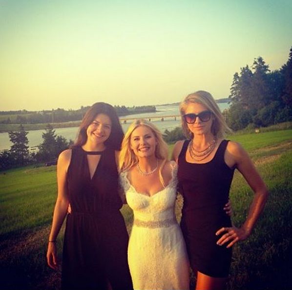 elisha cuthbert wedding elisha cuthbert wedding www pixshark images elisha cuthbert wedding elisha cuthbert wedding www pixshark images