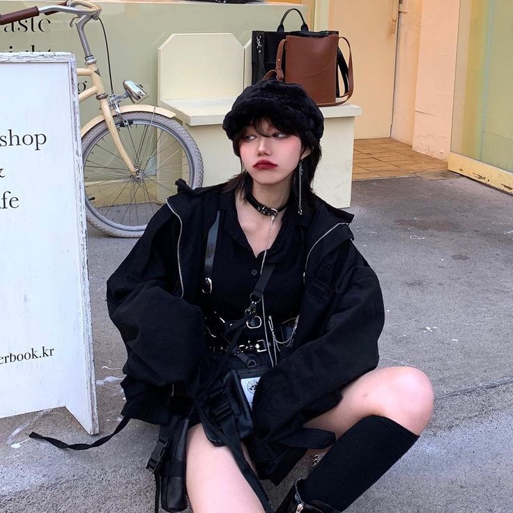 ☾ᴍᴏᴏɴɪᴇ☽ Korean Fashion, Punk, My Style, Fashion Styles, K Fashion