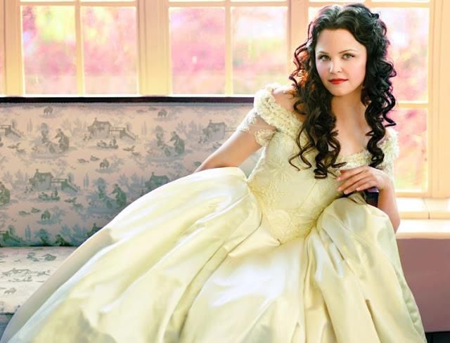 Snow White From Once Upon A Time Ginnifer Goodwin Wedding Dress Snow White From Once Upon A Time Ginnifer Goodwin Wedding Dress Disney Princess In 2018 Ouat