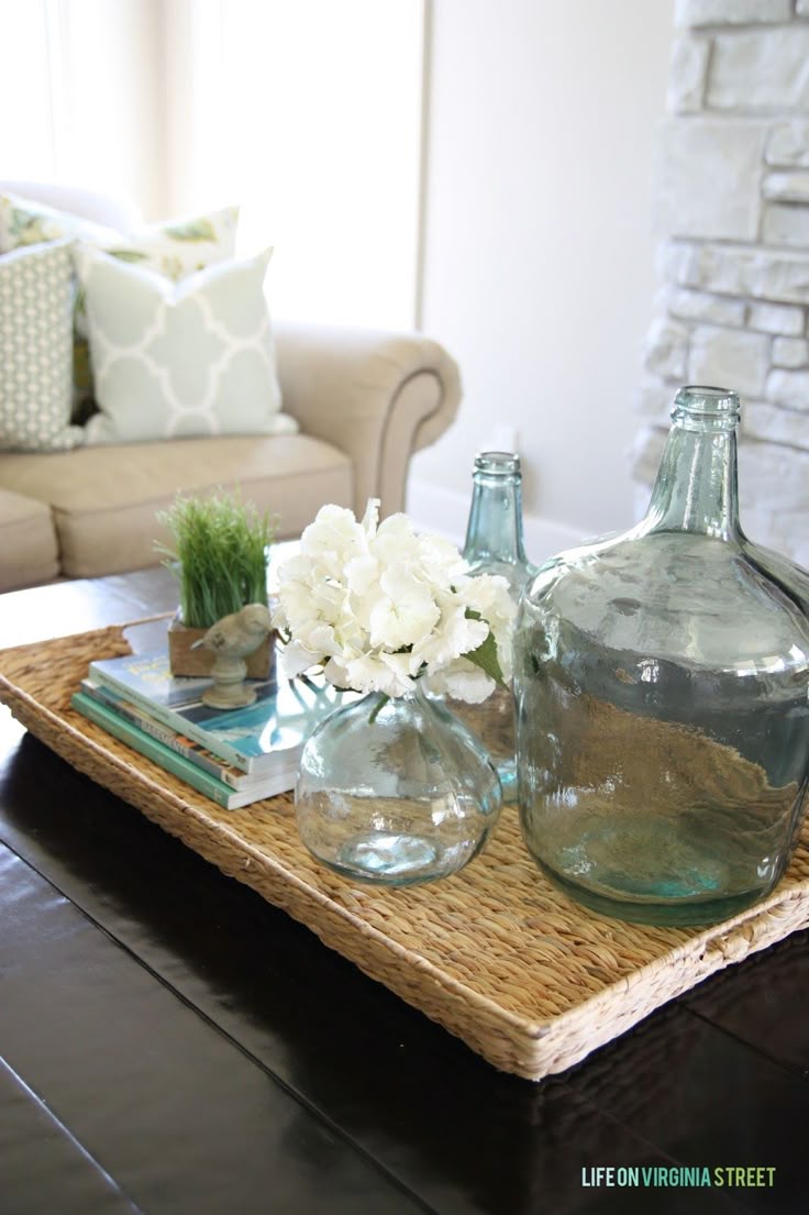 Best 25+ Coffee table arrangements ideas on Pinterest | Coffee ... Best 25+ Coffee table arrangements ideas on Pinterest | Coffee ...